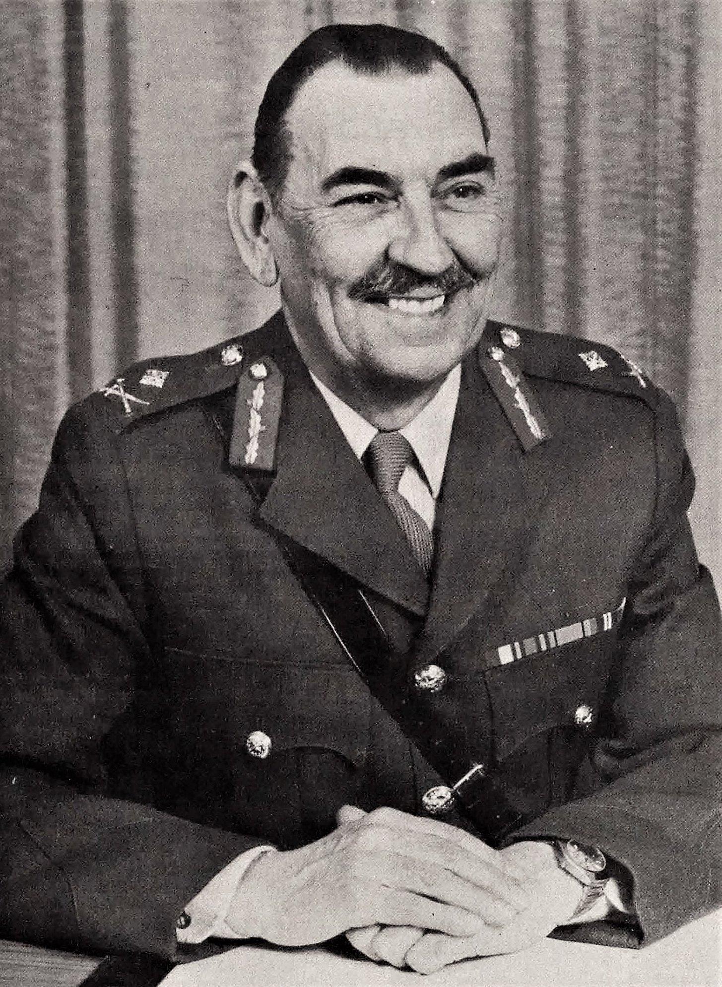 2033-major_general_John_Kinahan_CB.jpg